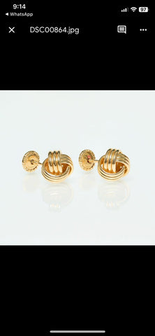 Yellow gold knot earrings