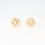 Flat pearl flower earrings