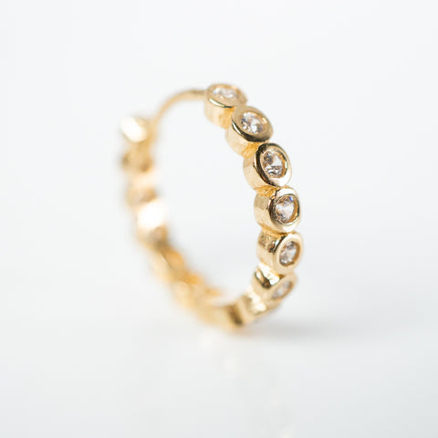 Small yellow gold bisel  hoop