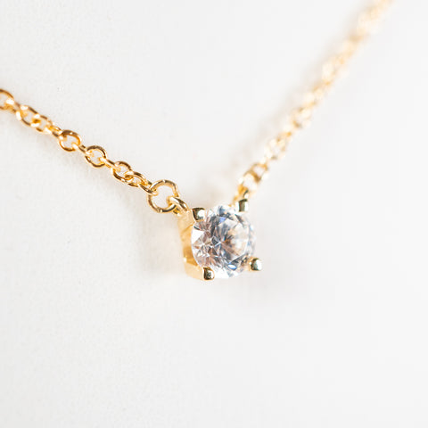 Solitaire necklace