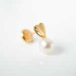 Heart and pearl earing