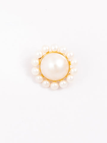 Round Pearl With Pearls All Around Pin